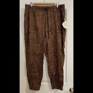 NWT Leopard Print Jogger Pants